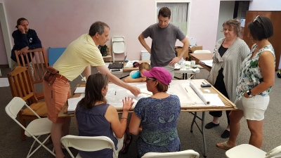 During the day, some parents or teachers came anew. The level of elaboration needed to be explained to them. We got fresh feedback and new ideas.